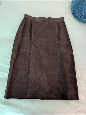 ​Vintage Bagatelle 100% Suede Leather Midi Skirt Chocolate Brown Size 10/12